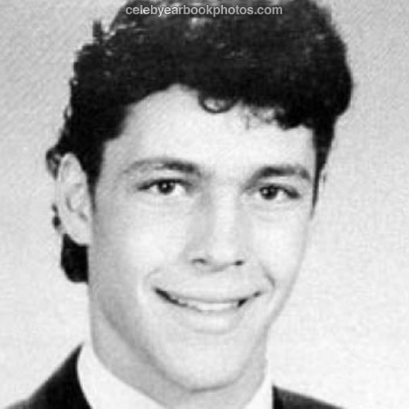 VINCE VAUGHN